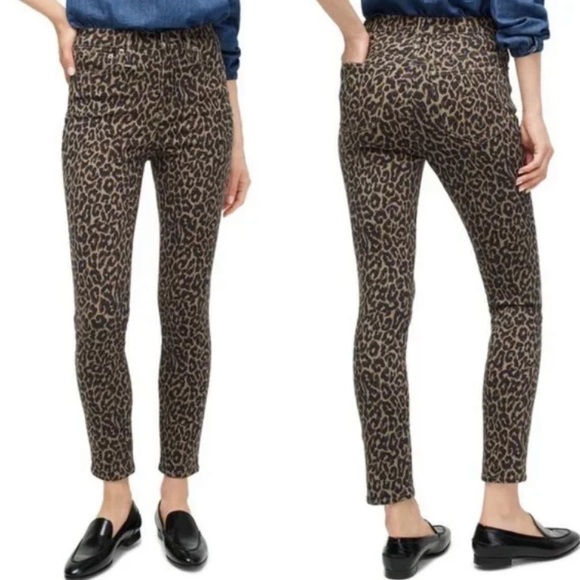 J. Crew 10” High Rise Toothpick Jeans in Leopard Print sz 32